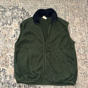VTG REI men’s greeen Sherpa vest Large